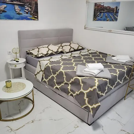 Mango דירה דוברובניק