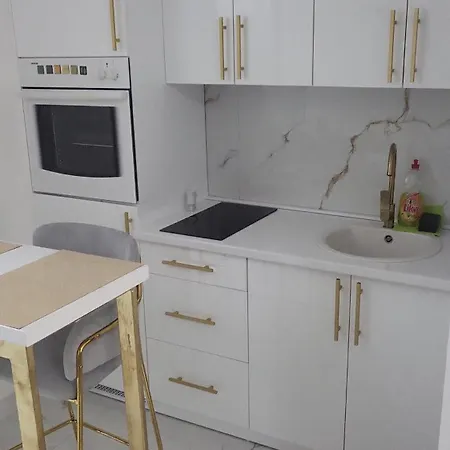 Mango דוברובניק